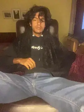 thecatfish online show from 11/23/25, 09:47