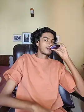 thecatfish online show from 10/31/25, 03:58