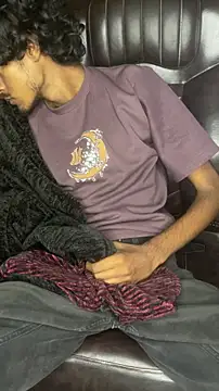 thecatfish online show from 11/21/25, 12:31