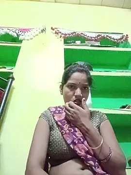 Snapshot of Seema_guptaji chatting on 07/14/26, 03:44 Seema guptaji online show from 07/14/26, 03:44