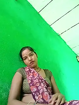 Snapshot of Seema_guptaji chatting on 07/06/26, 08:32 Seema guptaji online show from 07/06/26, 08:32