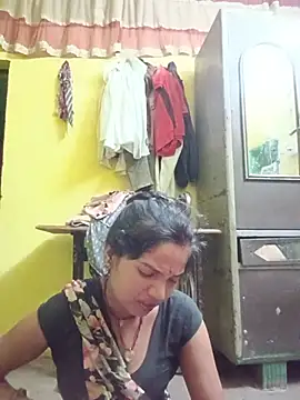 Snapshot of Seema_guptaji chatting on 06/23/26, 08:40 Seema guptaji online show from 06/23/26, 08:40