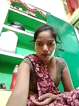 Snapshot of Seema_guptaji chatting on 07/14/26, 10:21 Seema guptaji online show from 07/14/26, 10:21
