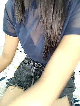 Vaani Sharma79 online show from 02/06/26, 01:51