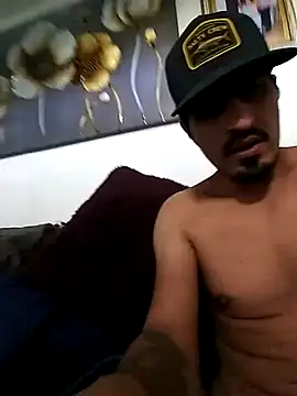 Snapshot of Arce92 chatting on 02/05/26, 01:56 Arce92 online show from 02/05/26, 01:56