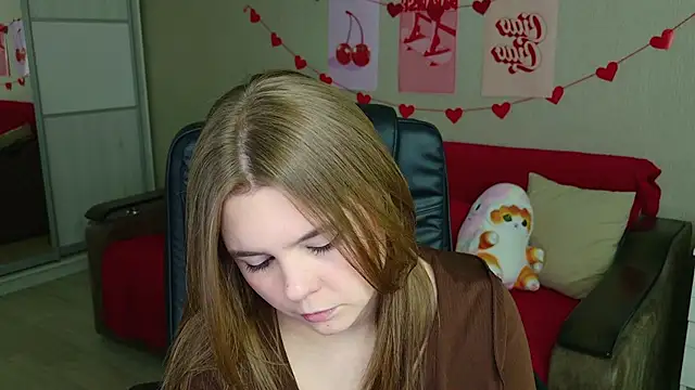 LeksaLove online show from 04/15/26, 05:06