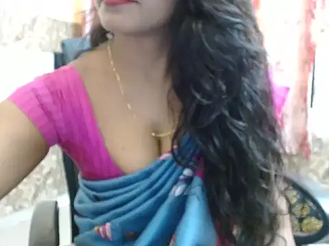 Snapshot of jannatmini chatting on 02/05/26, 04:52 jannatmini online show from 02/05/26, 04:52