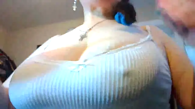 Snapshot of sharoldfox19 chatting on 02/10/26, 05:34 sharoldfox19 online show from 02/10/26, 05:34