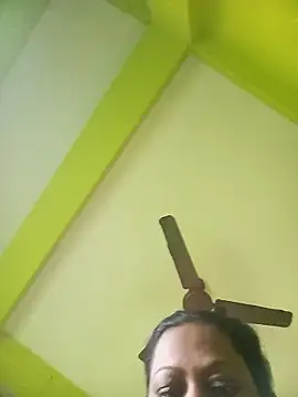 KITTUAAA online show from 11/13/25, 08:07