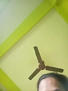 KITTUAAA online show from 11/12/25, 07:45