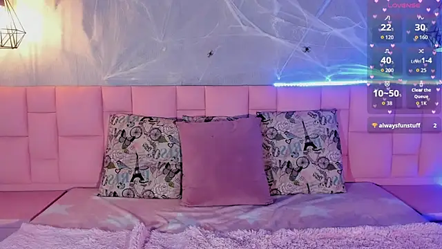 Lexyy Bluee online show from 10/24/25, 04:17