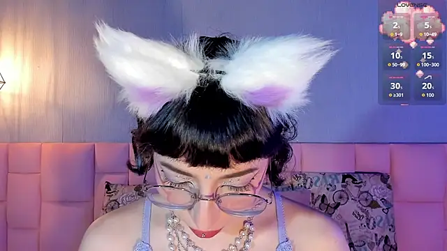 Lexyy Bluee online show from 11/17/25, 03:05