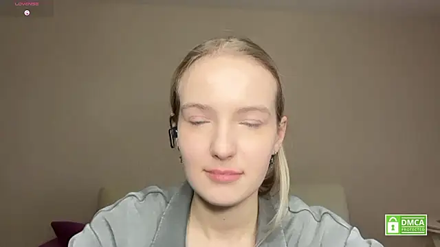 HongTomczak online show from 02/23/26, 07:42
