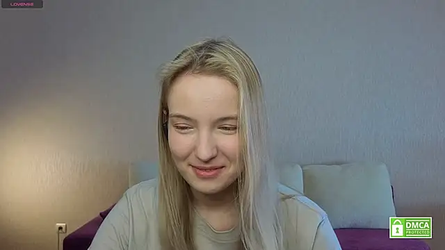HongTomczak online show from 06/16/26, 07:41