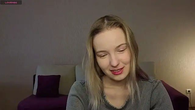HongTomczak online show from 04/13/26, 07:45