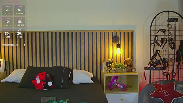 emma morales  online show from 03/25/26, 01:21