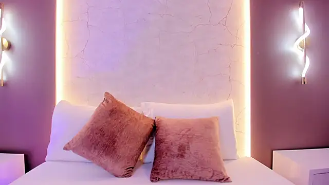 emily tolson online show from 02/12/26, 07:24