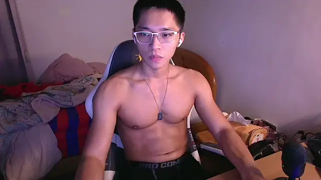 iron0401 online show from 03/06/26, 04:57