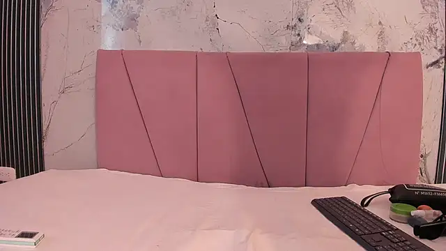 Mia Duarte1 online show from 07/17/26, 07:22