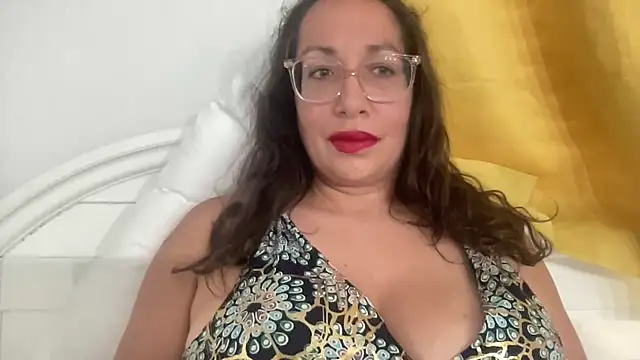 RosaFreya online show from 05/09/26, 08:12