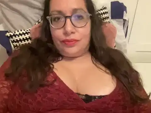 Snapshot of RosaFreya chatting on 09/23/25, 06:59 RosaFreya online show from 09/23/25, 06:59