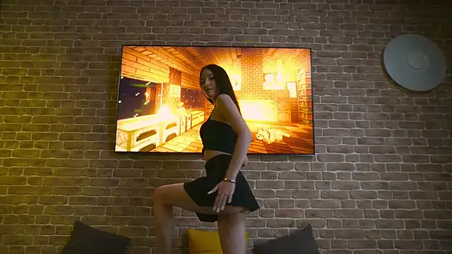 LessyLuiz online show from 09/10/25, 11:15