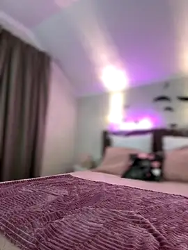 Snapshot of SugarDanger chatting on 10/29/25, 05:28 SugarDanger online show from 10/29/25, 05:28