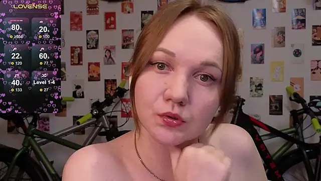 BellaMurrr online show from 11/28/25, 04:07