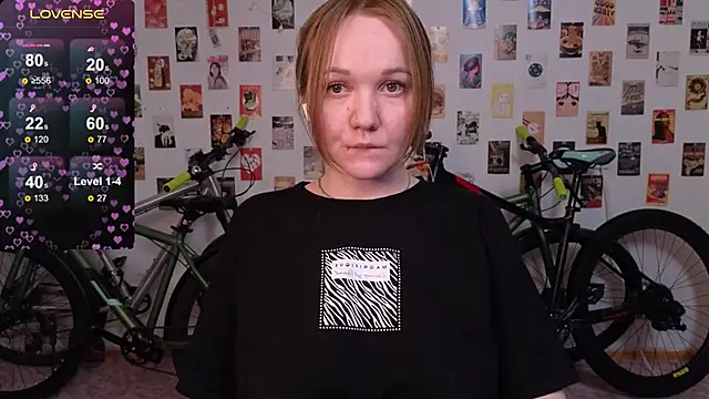 BellaMurrr online show from 11/26/25, 04:51