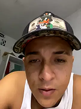 Snapshot of Jrivera22 chatting on 11/27/25, 05:19 Jrivera22 online show from 11/27/25, 05:19