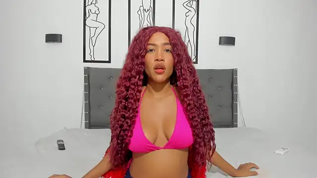 Marilin curly online show from 11/05/25, 10:46