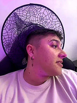 IanGilbert online show from 10/25/25, 07:58