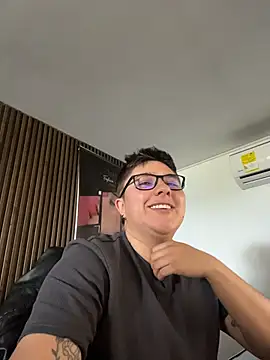 IanGilbert online show from 11/05/25, 06:00