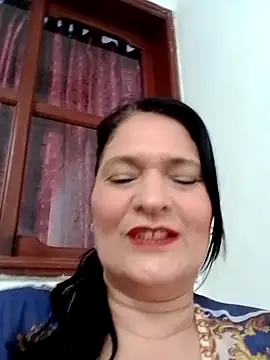 Snapshot of Lenacorbet chatting on 10/23/25, 06:39 Lenacorbet online show from 10/23/25, 06:39