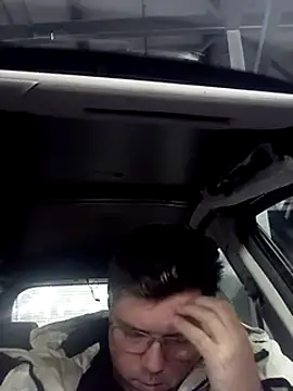 Snapshot of blueandwhite1 chatting on 01/29/25, 07:22 blueandwhite1 online show from 01/29/25, 07:22