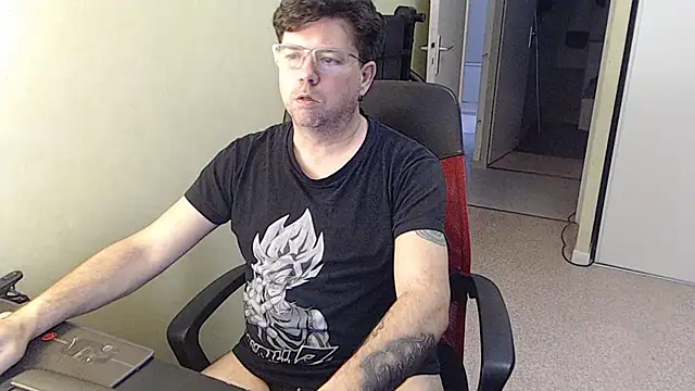 blueandwhite1 online show from 02/14/26, 09:31