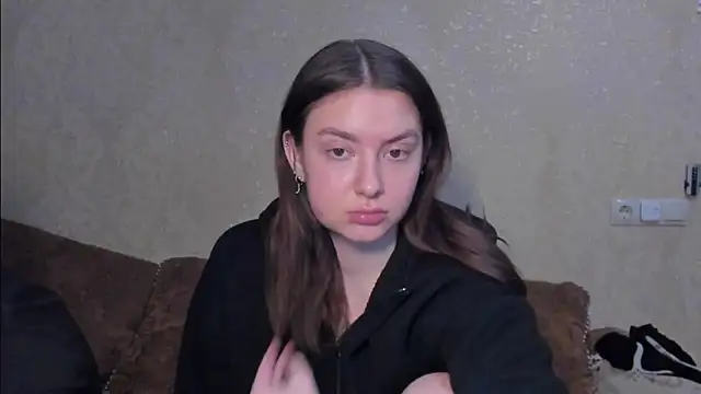 muuur fam online show from 12/18/25, 10:24