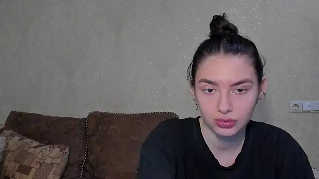 muuur fam online show from 10/01/25, 03:16