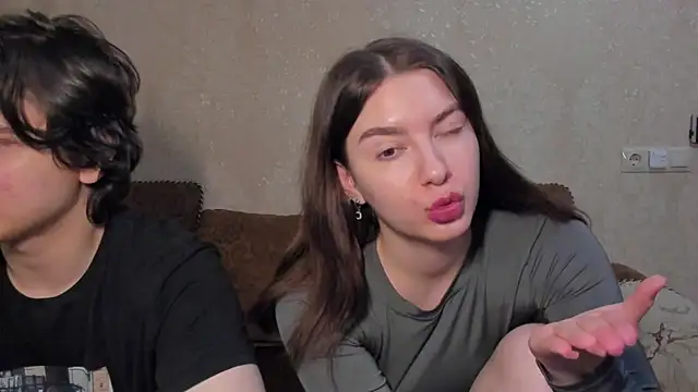 muuur fam online show from 11/18/25, 03:48