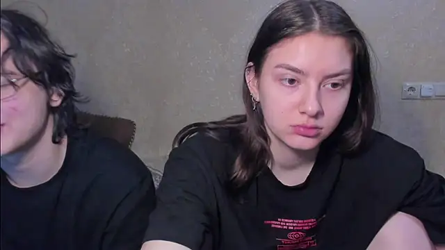 muuur fam online show from 12/16/25, 09:30