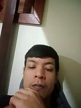 WillRodriguesf10 online show from 11/08/25, 01:36