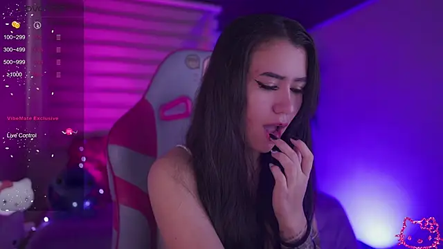  chloe moons  online show from 11/06/25, 02:10