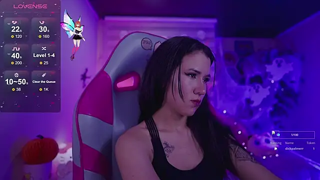 Snapshot of _chloe_moons_ chatting on 10/09/25, 12:11 chloe moons online show from 10/09/25, 12:11