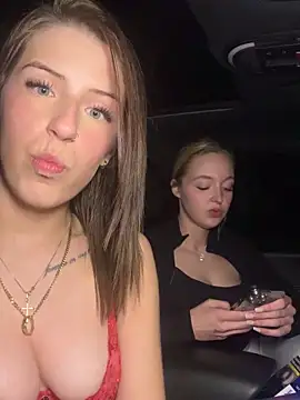 Snapshot of lisapeperoni chatting on 03/04/26, 06:59 lisapeperoni online show from 03/04/26, 06:59