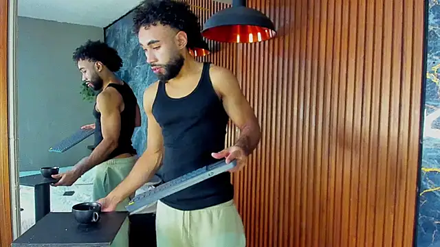 luca flame online show from 09/18/25, 03:31