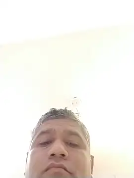 danigarci2307 online show from 02/09/26, 05:22