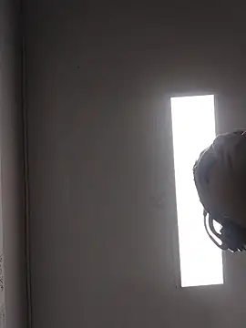 danigarci2307 online show from 02/04/26, 08:59