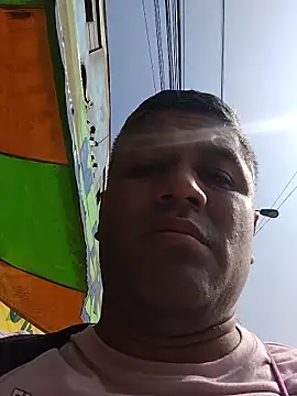 danigarci2307 online show from 12/20/25, 02:09