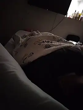 danigarci2307 online show from 11/10/25, 12:54