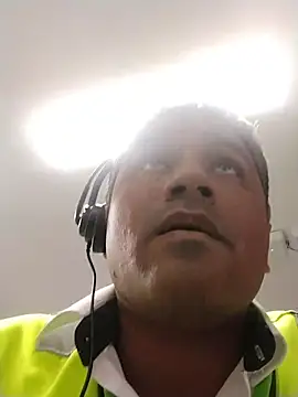 danigarci2307 online show from 02/27/26, 01:28